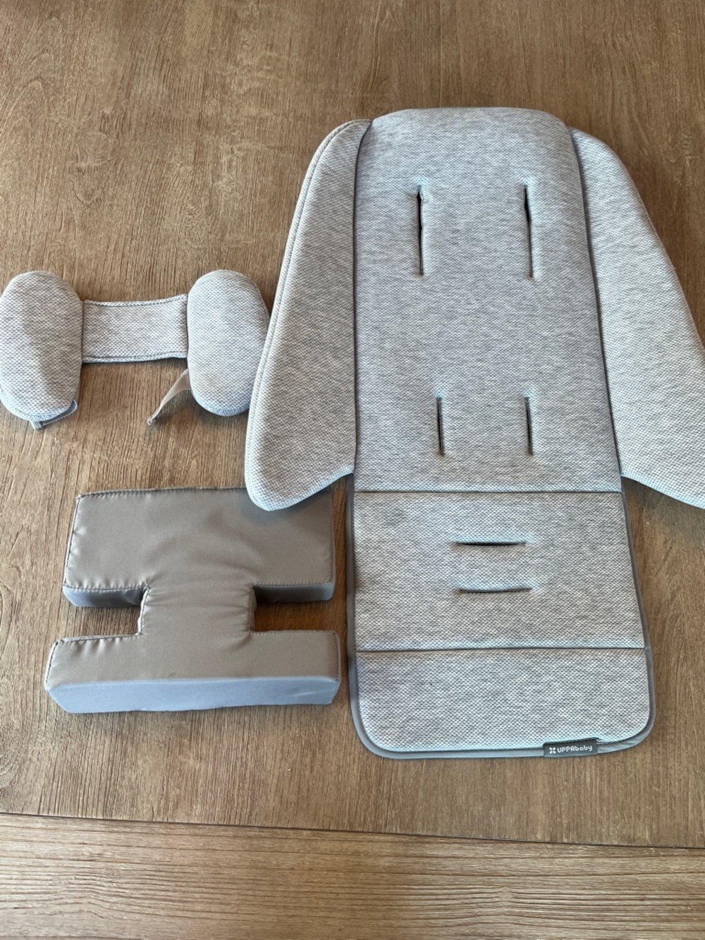 Uppababy Gray Infant Insert and Head Support Set - Light Gray